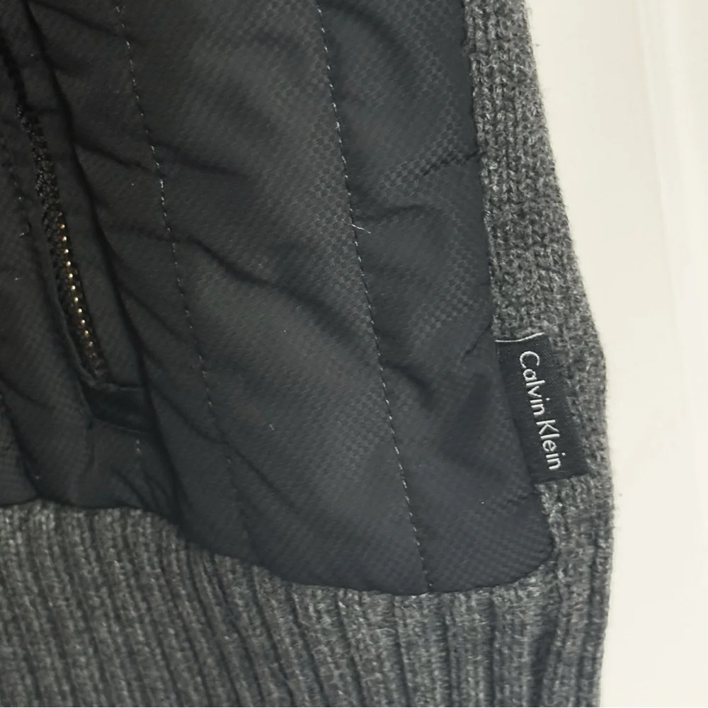 Calvin Klein Gray & Black Mixed Media Quilted Front Zip Sweater Jacket XL